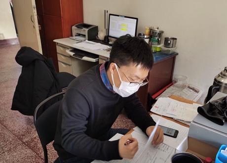 【热血逆行奉献爱心】新开河街青年干部积极参与无偿献血活动