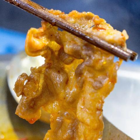 成都市区内地道老火锅的长尾关键词有哪些