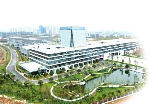 勇立潮头竞风流——湖南汽车工程职业学院创新融合发展纪实