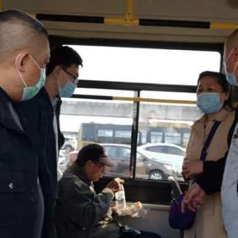 哈市哈站客车在地下吗？