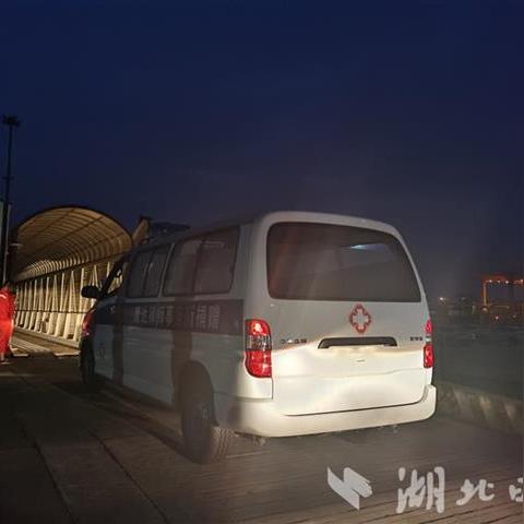 武汉市吴家山附近有什么大学