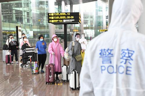 【31省份增本土确诊40例 内蒙古22例
 /31省增1例本土疑似病例在内蒙古】