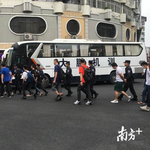 江西赣州往返广东佛山市的长尾关键词有哪些