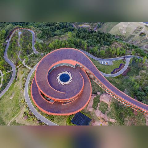 成都市政府坐地铁几号线的长尾关键词有什么