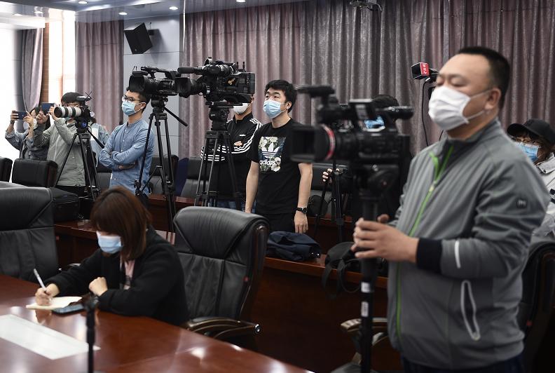 19个省份报告境外输入病例
 （19个省份报告境外输入病例）