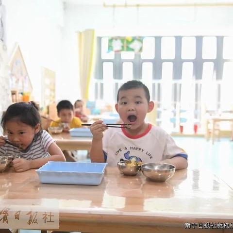 南宁市初中部怎么分班