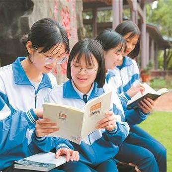 桂林市哪个公立中学最好
