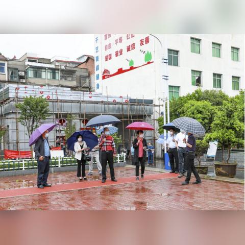 武汉市体育局长姓什么