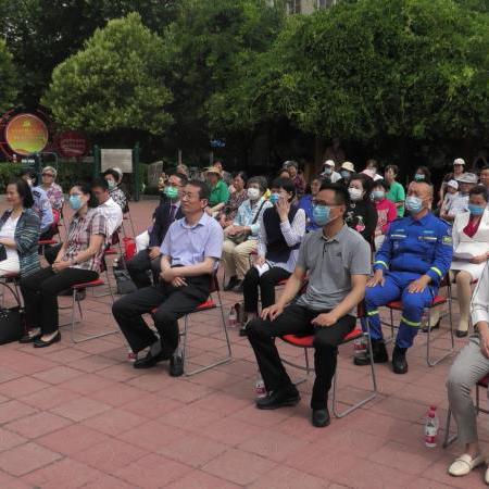 济南市医学院是哪个区