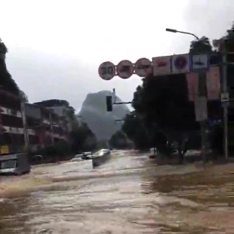 桂林市怎么过去阳朔