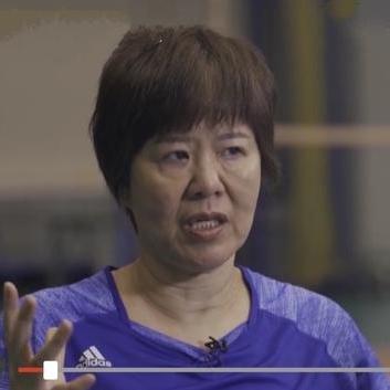 怎么表演足球运动员的长尾关键词有什么