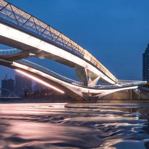 夜游成都市区怎么玩的好