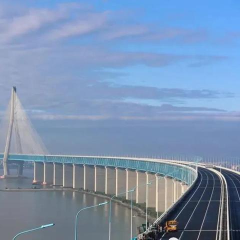 南通市沪苏通大桥长多少