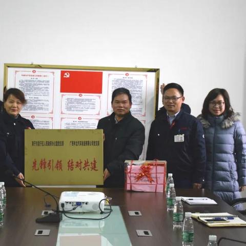 南宁的金融商务中心在哪里？在南宁占什么位置？对南宁发展有什么影响？