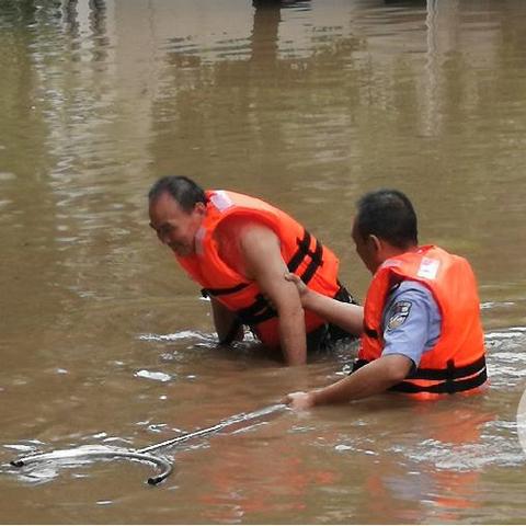 重庆辅警怎么样