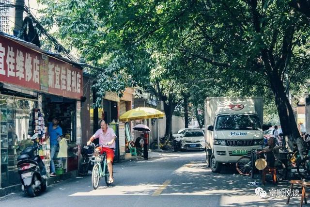 火车和铁轨哪个最先被发明出来