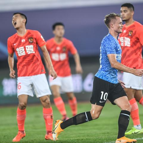 大连初中组足球比赛的长尾关键词有哪些