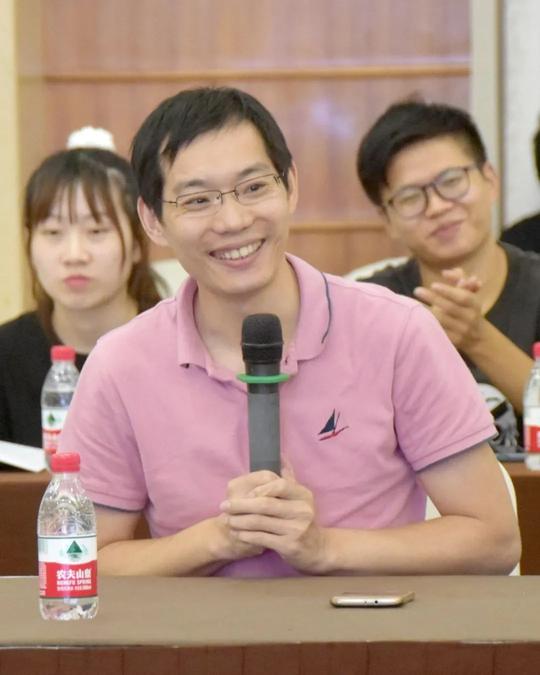 “创青春”赛前训练营||“成渝两地青年创业交流沙龙”——头脑风暴，碰撞出精彩青春火花