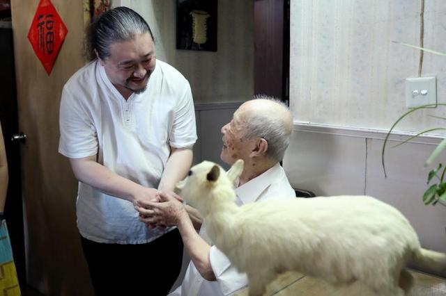 2020教师节收到礼物心情说说 2020教师节收到礼物心情说说