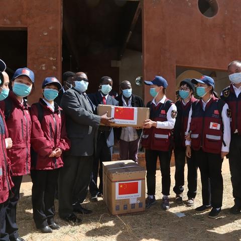 武汉抗疫女孩的长尾关键词有什么