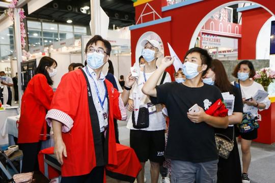 “云直播”领略异国风情！海丝博览会首设国际文化旅游展区