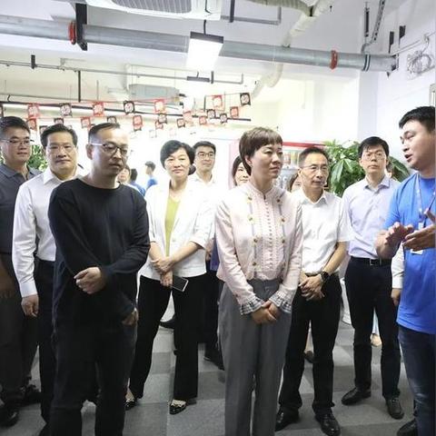 萧山城管执法中队星期六上班吗？