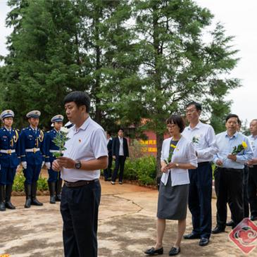 昆明市烈士墓地在哪里啊