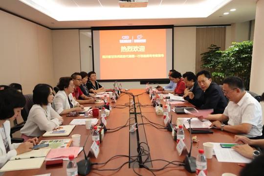 共话合作愿景，共绘创业蓝图，肖友才率队走访拜会厦门相关知名企业高层