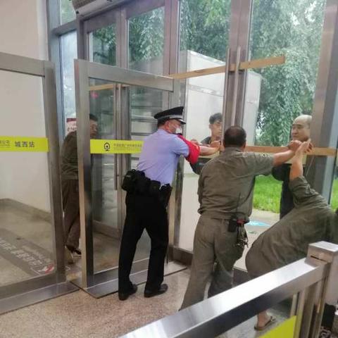 海口市对比昆明市天气的长尾关键词有哪些