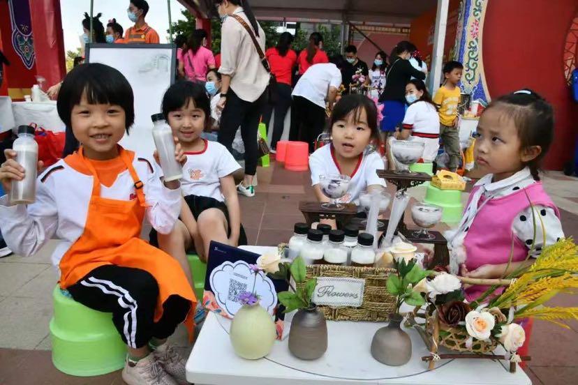 幼儿园美食节带什么（幼儿园美食节环创方案）