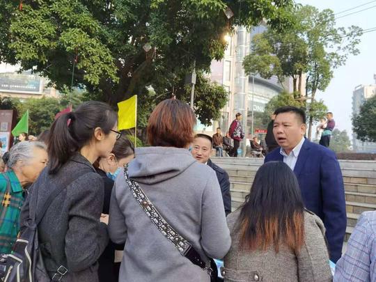 四川自贡高新区集中开展政策法规宣传“进企业”活动