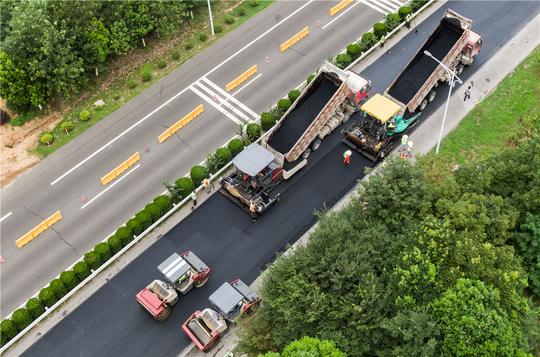 江苏南京：“智慧公路”让出行绿色顺畅