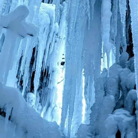 哈尔滨 穿越相关长尾关键词有哪些