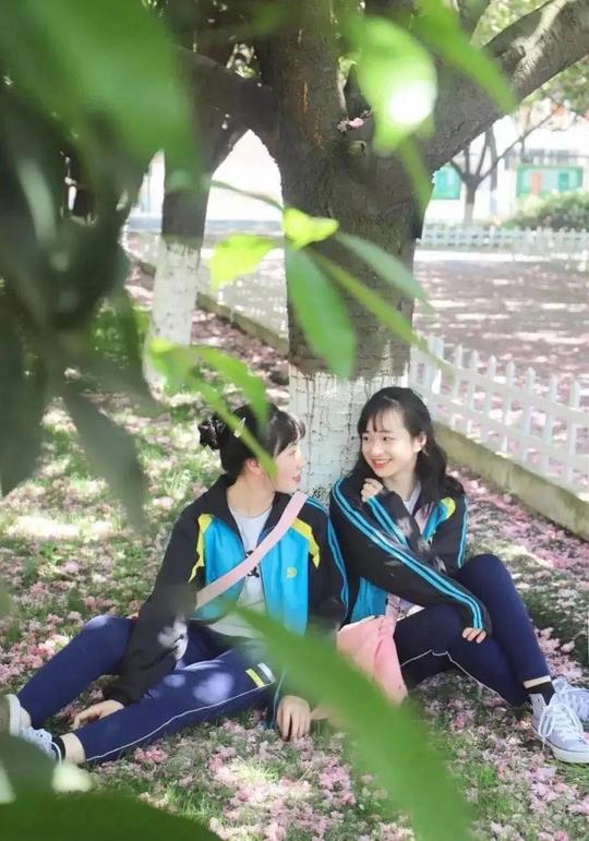 网红打卡地上集|都市、二次元、校园偶像，除了拍创业年代，青白江还可以拍现代大片？