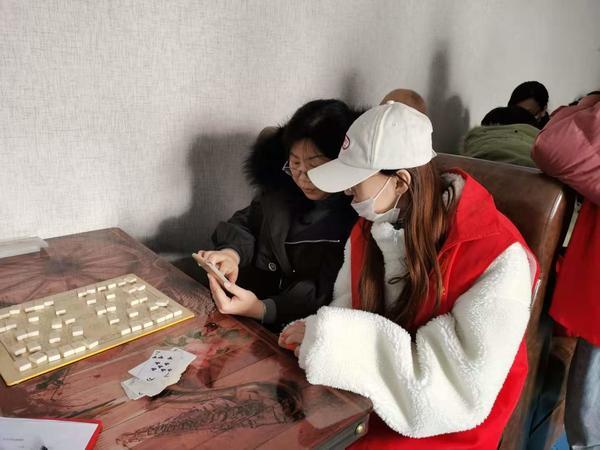 淘汰的手机给老人用合适吗