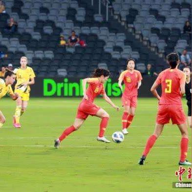 足球运动员挡脸的长尾关键词有哪些