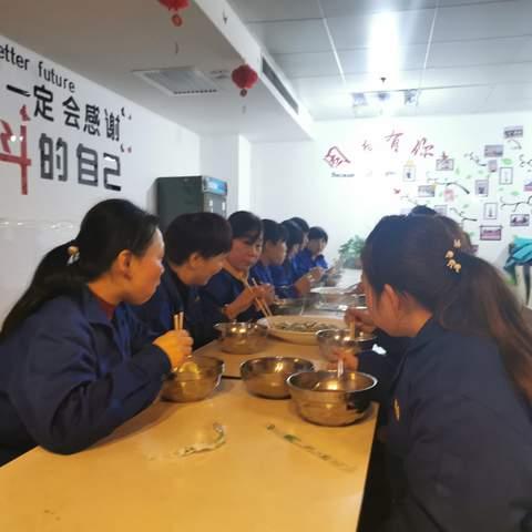 宁夏和天津哪个城市大些