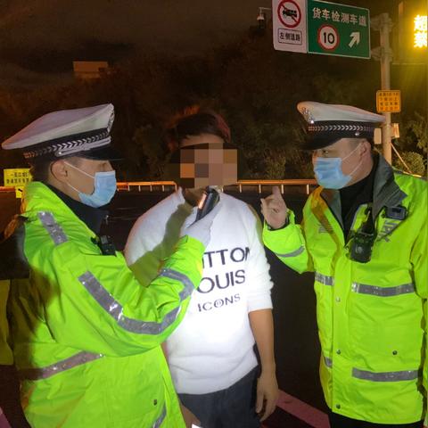 厦门市高速卡在哪里办