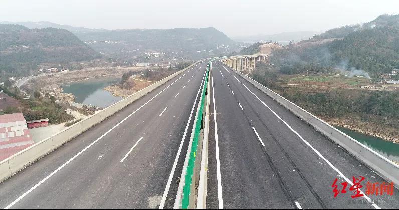 【高速免过路费时间2021
 /高速免过路费时间2021国庆节】