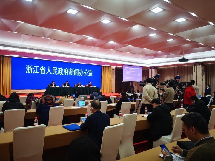 无锡报告31例阳性 排查密接超4千人
 /无锡通报1例确诊密接者轨迹