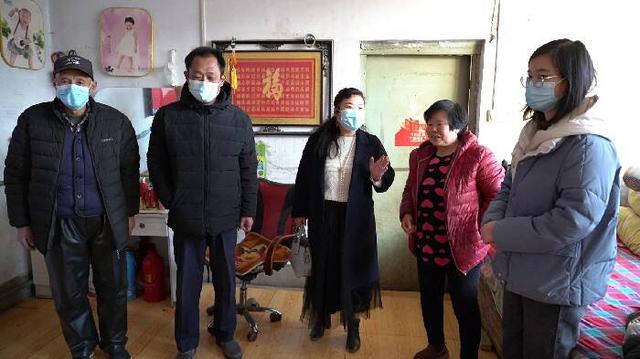 父母就地过年留守儿童怎么办