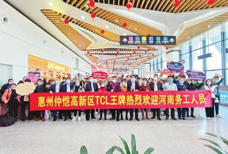 1号入职15号是不是会发工资 如果1号入职那么15号会发放工资吗