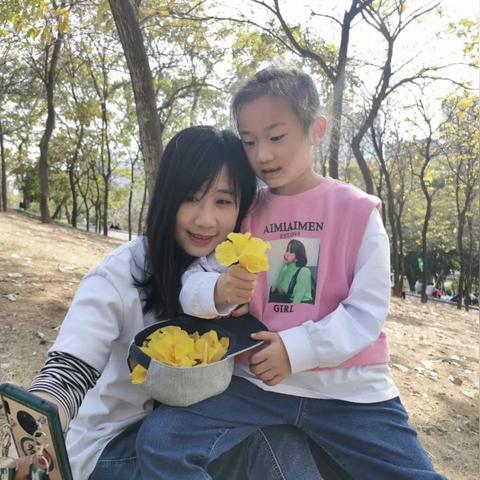 南宁街头模特的相关长尾关键词有哪些