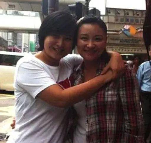 《你好，李焕英》票房超“复联4”，“女相声演员”贾玲或成全球票房第一女导演？