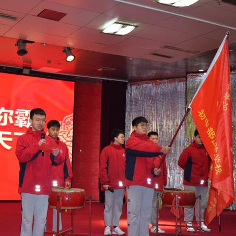济南市中考市区多少人
