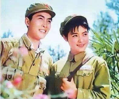 庆祝建党100周年•红色影视放眼瞧｜《小花》：一曲英雄之歌