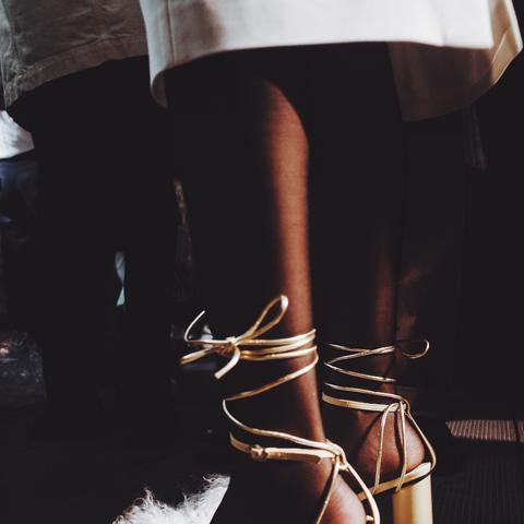 生肖鸡牛年蛇月运势查询(生肖鸡牛年运势2021运势详解)