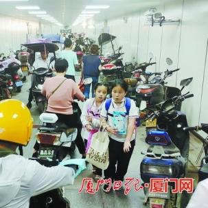 厦门BRT公交是如何收费的？