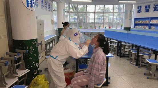 安徽新增3例本土无症状
,安徽新增3例本土无症状感染者-图1 安徽新增3例本土无症状
,安徽新增3例本土无症状感染者-图1