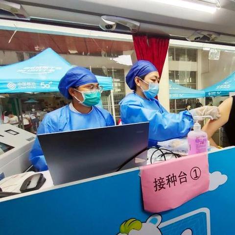 读广西师范学院师园学院要多少钱？